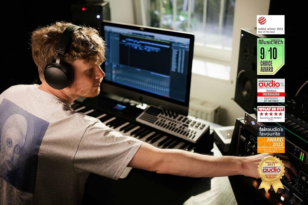 Beyerdynamic DT 700 Pro X Review Studio