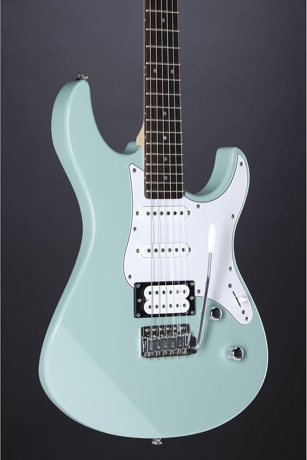 Yamaha Pacifica 112V Review Body